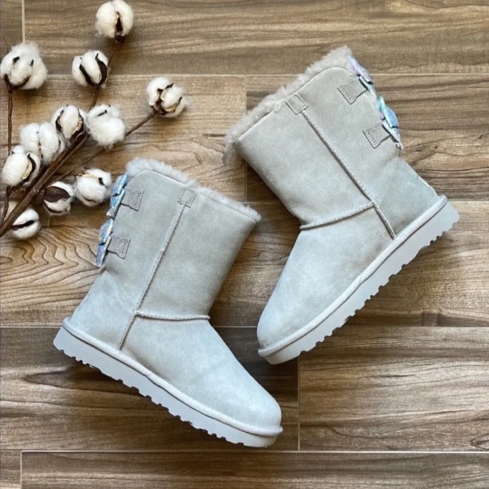 🌿UGG🌿 BAILEY BOW ABSTRACT SPLATTER BOOTS - Picture 6 of 15
